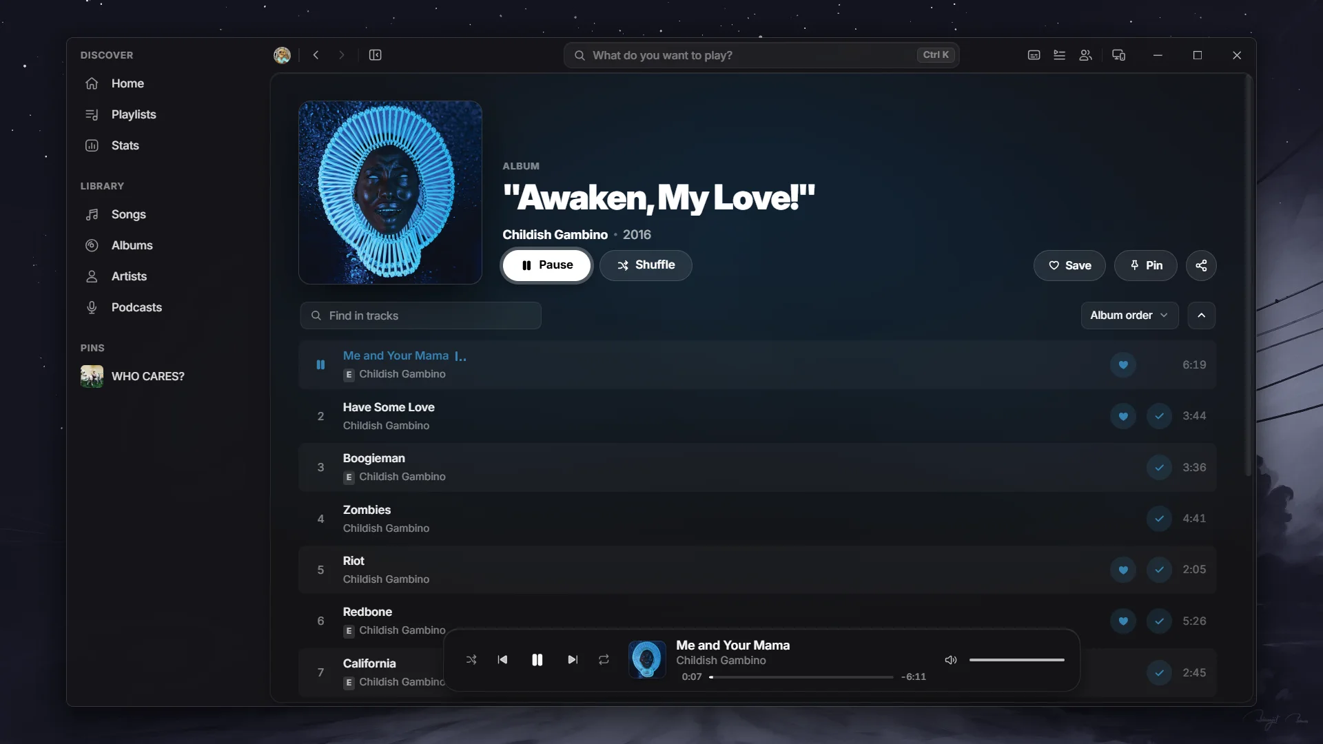 Musique showing an album with its tracklist and floating player